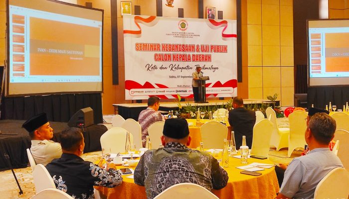 Tegas Dan Lugas Cawalkot Ivan Dicksan Paparkan Program Di Acara Uji Publik