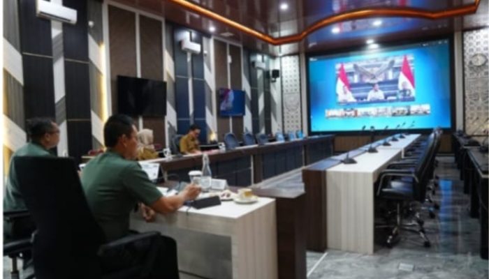 Perkuat Fondasi Ekonomi Kerakyatan Melalui Koperasi Merah Putih ,Pangdam II /Sriwijaya ikuti Rapat Evaluasi KDKMP oleh Presiden RI