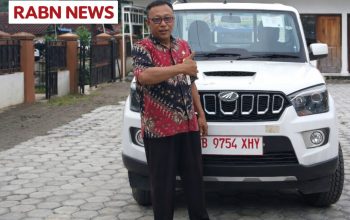 Pj Kepala Desa Glandang Zaenal Imron Apresiasi Presiden Prabowo atas Bantuan Mobil Mahindra untuk Operasional KDMP, Meski Koperasi Belum Berjalan