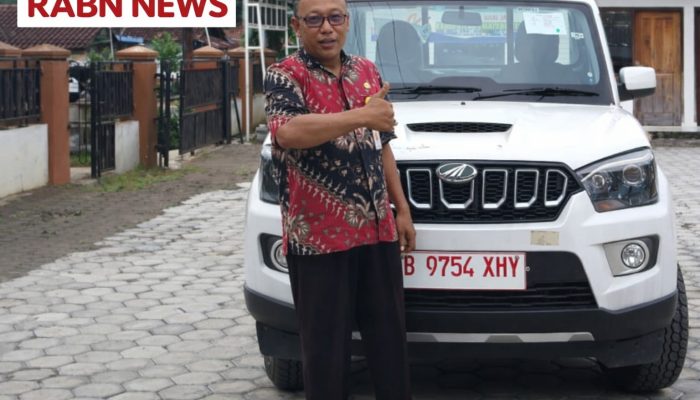 Pj Kepala Desa Glandang Zaenal Imron Apresiasi Presiden Prabowo atas Bantuan Mobil Mahindra untuk Operasional KDMP, Meski Koperasi Belum Berjalan