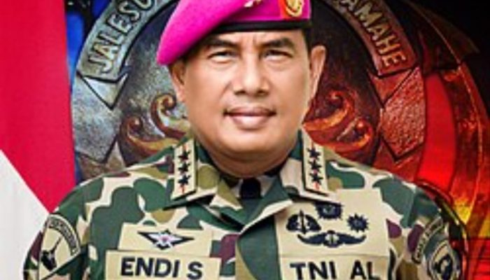 Prajurit Tangguh : Perjalanan Karier Panglima Korps Marinir ke- 26 Letjen TNI (Mar) Endi Supardi