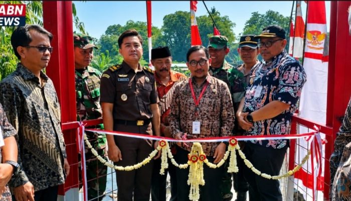 Setahun Terisolasi, Jembatan Perintis Garuda Resmi Hubungkan Simbatan – Siparuk