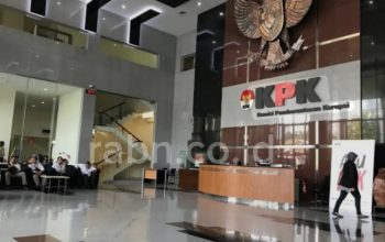 KPK Periksa* SEKDA, Kepala Dinas PUPR Pemalang, dan Lima Saksi lainya di Polrestabes Semarang
