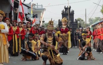 Karnaval HUT ke-81 RI Desa Semingkir Meriah, Nambo-Dusun 2 Pertahankan Juara dengan Kisah Bandung Bondowoso